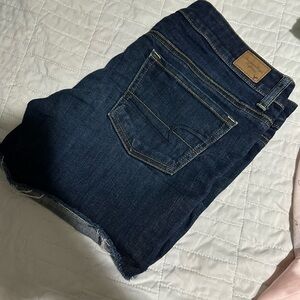 American Eagle Outfitters Dark Blue Cropped Shorts